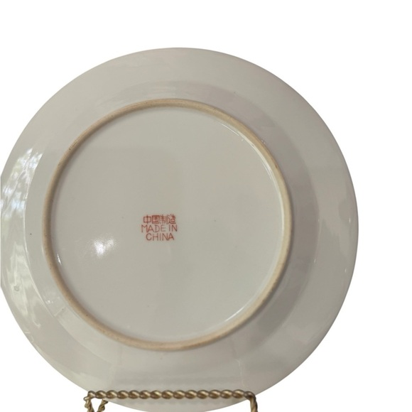 Famille Rose Chinese Porcelain 9 in Display Plates Lot of 4 Peony Flowers Birds - Picture 3 of 11